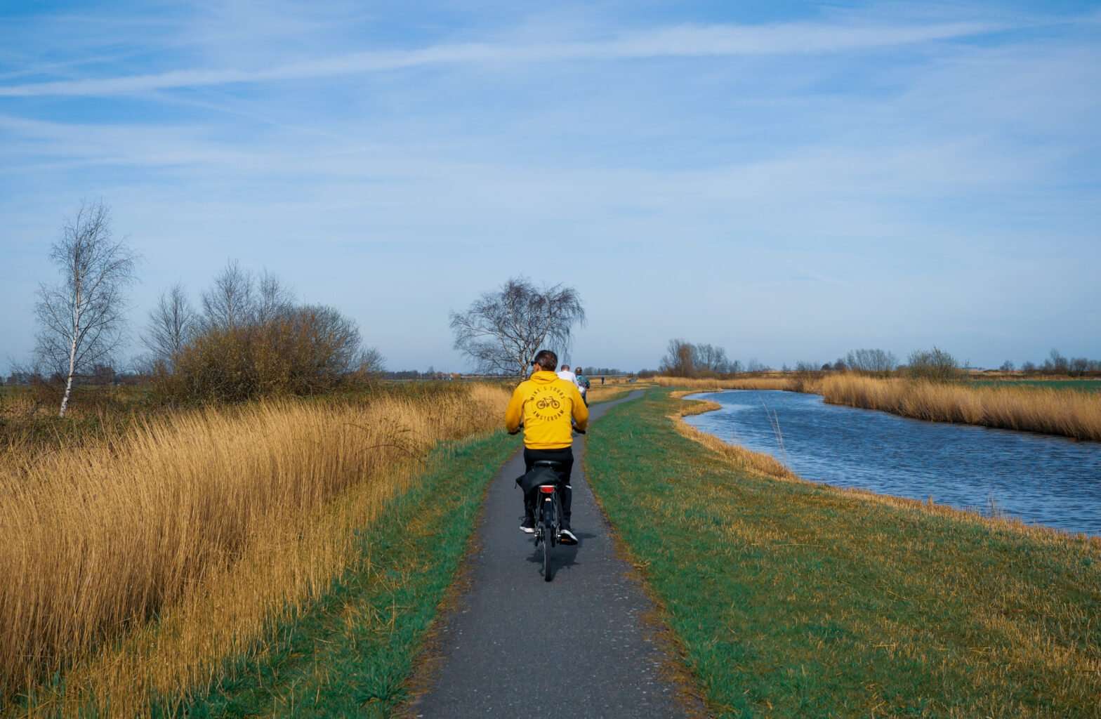 Field - Countryside North Regular Bike Tour